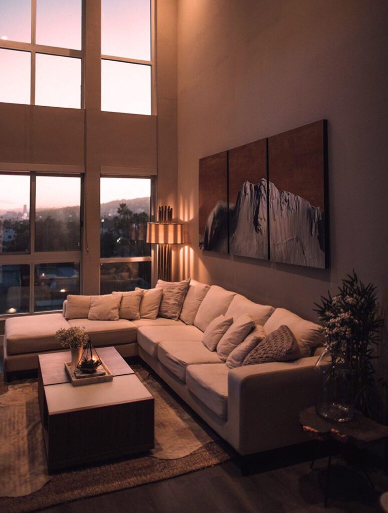 Ucuoro Furniture Brand 